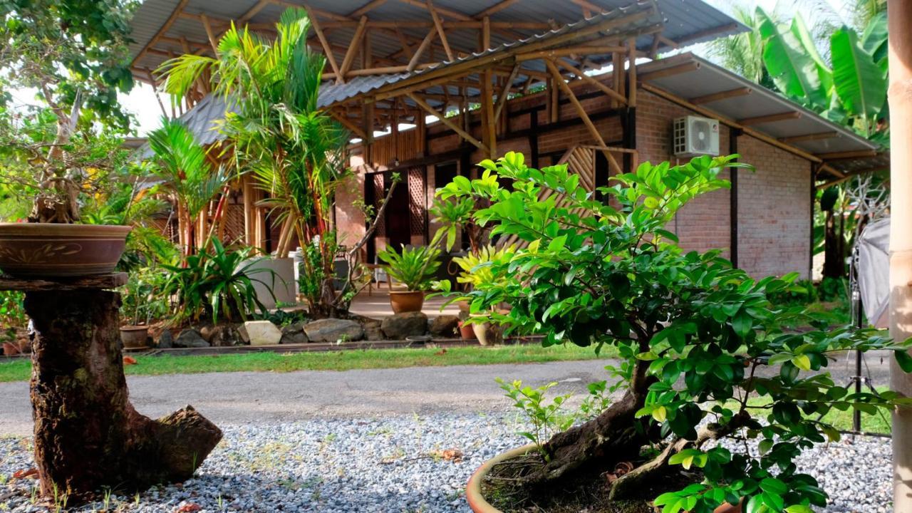 Bamboo Cottage Langkawi Pantai Cenang  Esterno foto